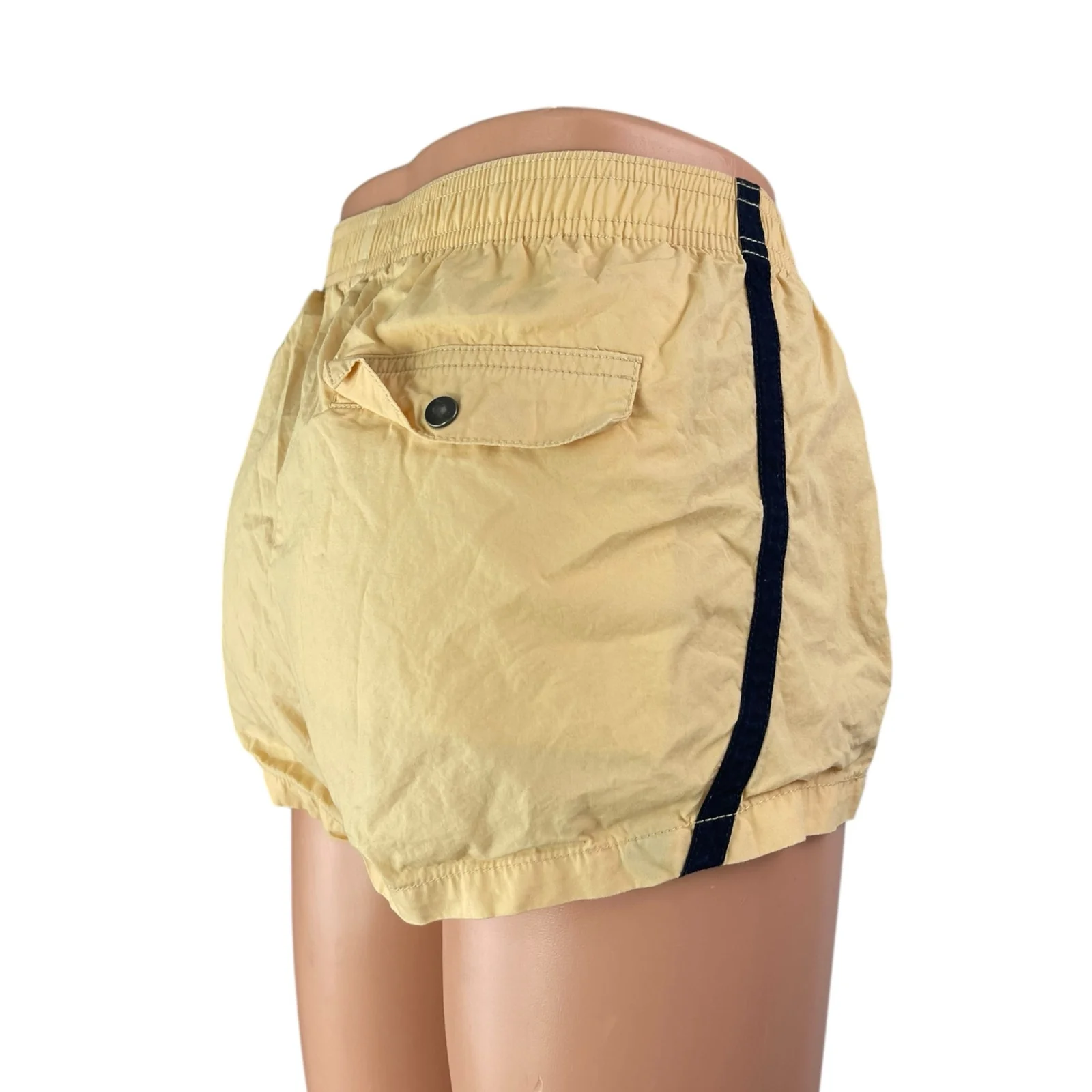 Urban Outfitters BDG Women's Yellow High Rise Elastic Waist Mini Shorts Size M - Image 3