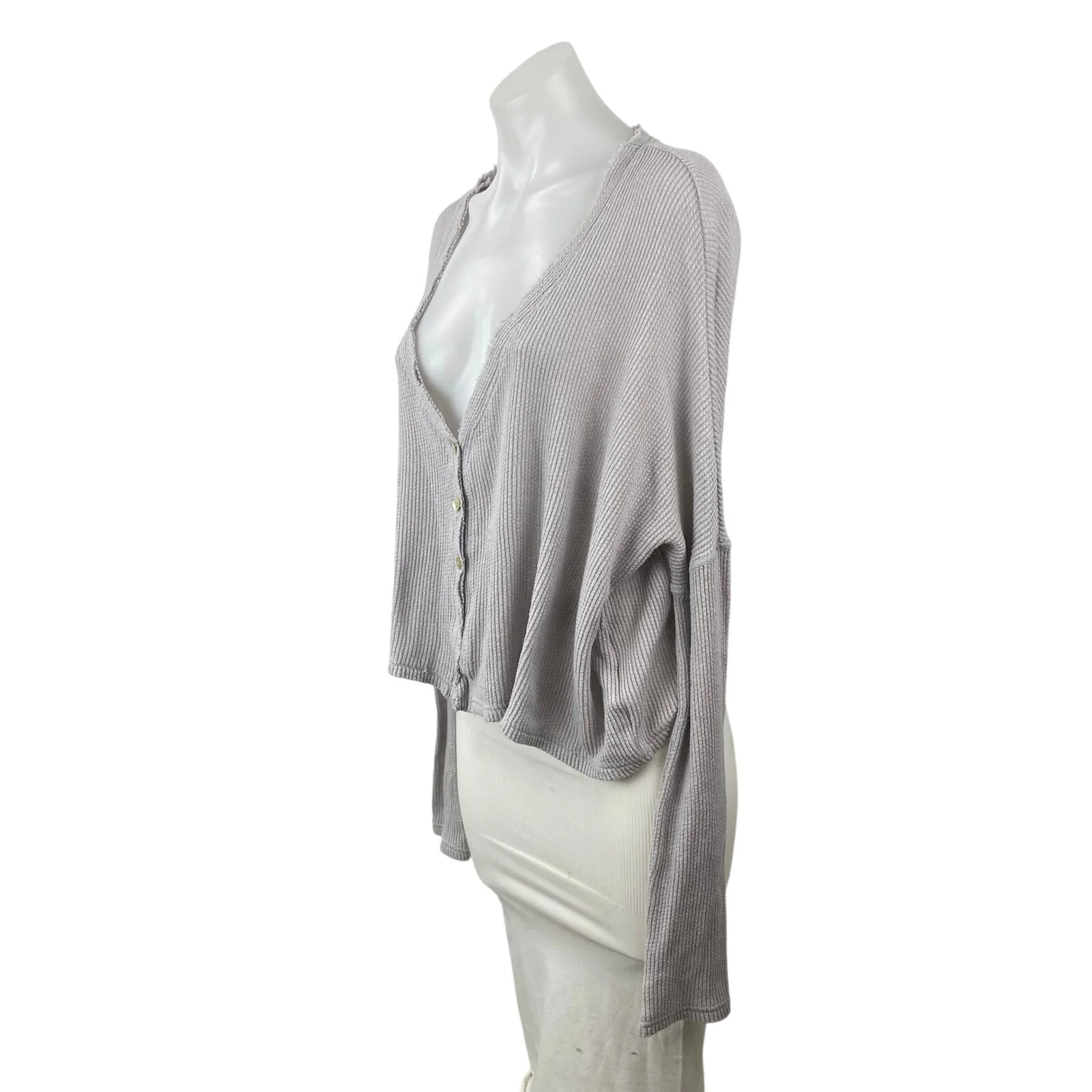 Urban Outfitters Gray Ribbed Long Sleeve Button Down Crop Cardigan Sweater Top S - Image 2