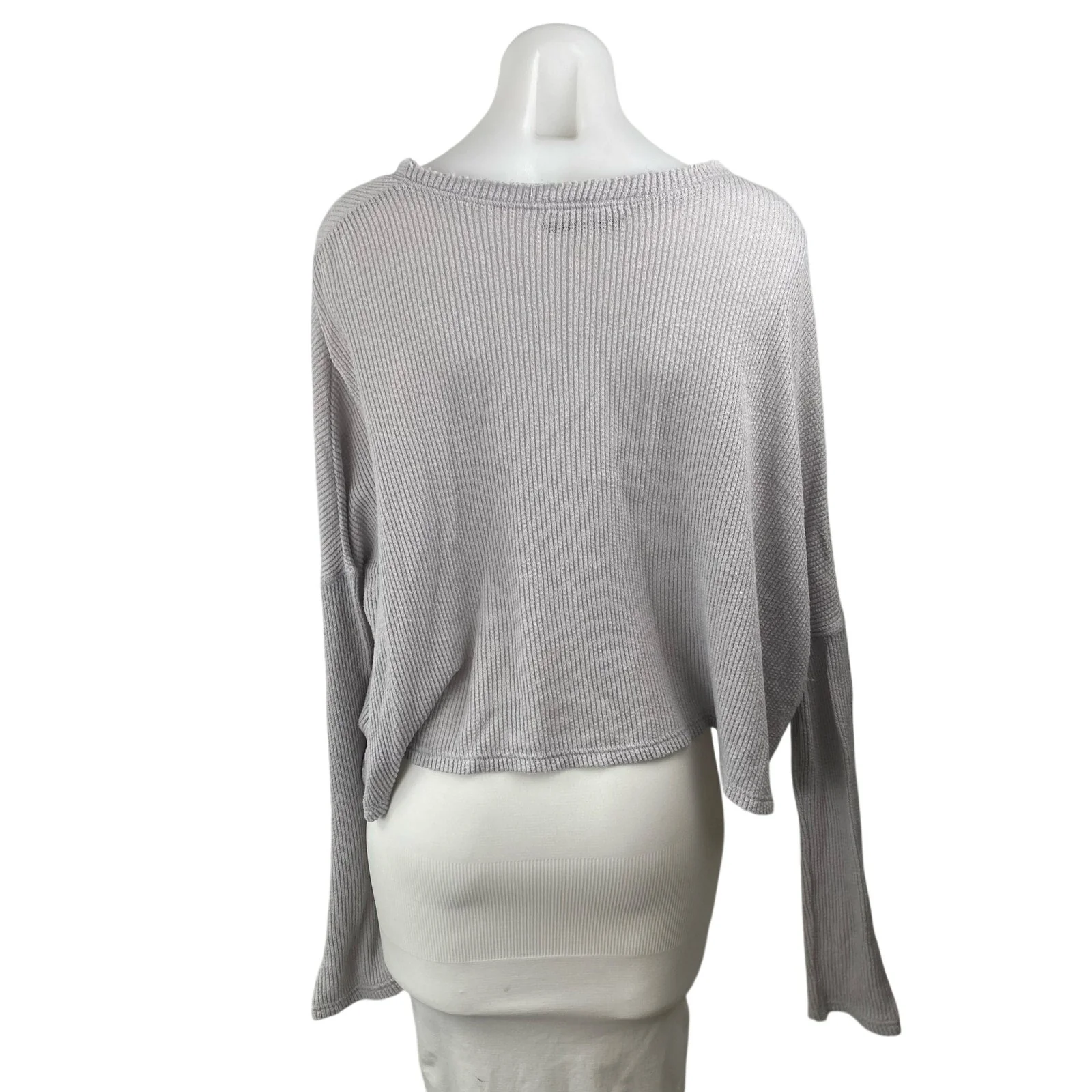 Urban Outfitters Gray Ribbed Long Sleeve Button Down Crop Cardigan Sweater Top S - Image 4