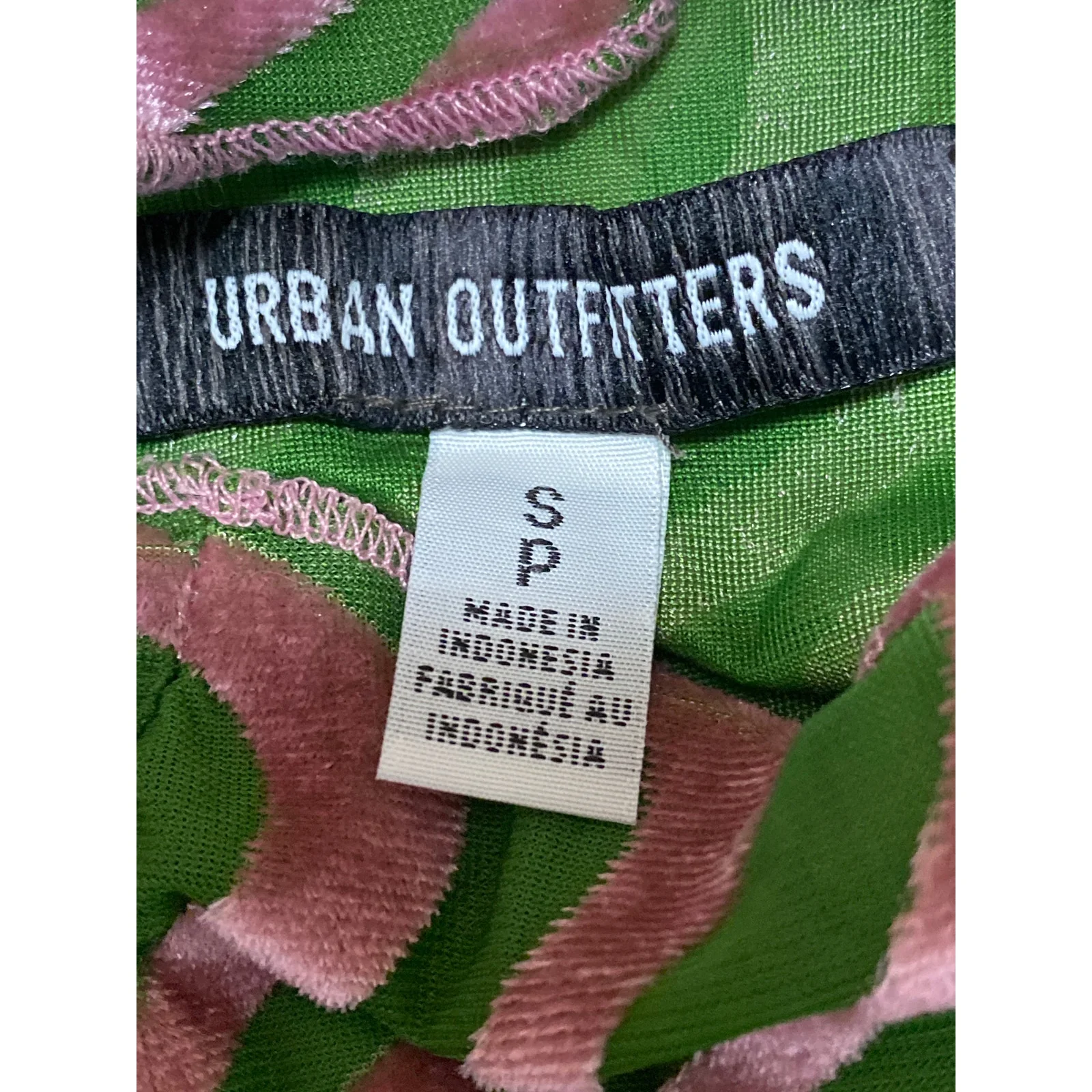 Urban Outfitters Green Pink Velvet Velour Swirl Long Sleeve Mock Neck Blouse S - Image 4