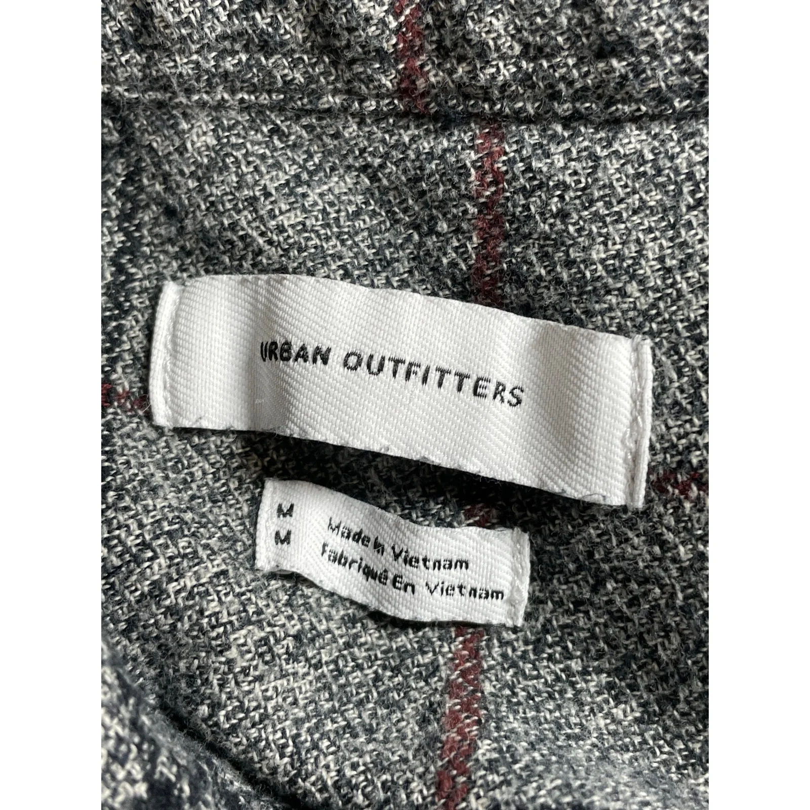 Urban Outfitters Men's Gray Plaid Knit Long Sleeve Button Down Shirt Top Size M - Image 5