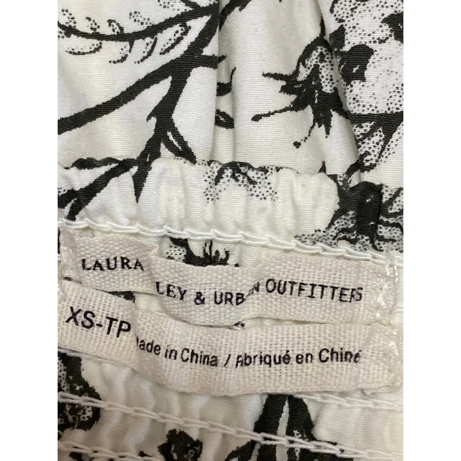 Urban Outfitters X Laura Ashley Penelope Black White Babydoll Mini Dress Size XS - Image 4