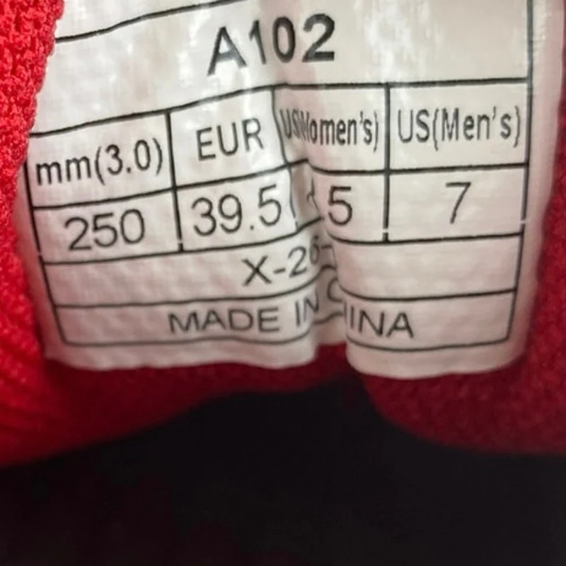 Victor A102 Women's Red Black Lace Up Low Top Badminton Sneakers Shoes Size 8.5 - Image 5