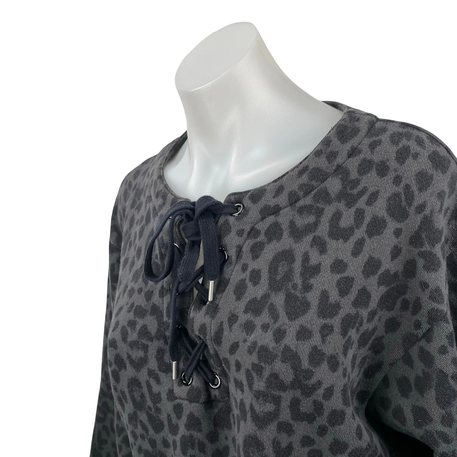Victoria's Secret Black Leopard Animal Print Lace Up Cropped Sweatshirt Top Sz S - Image 3
