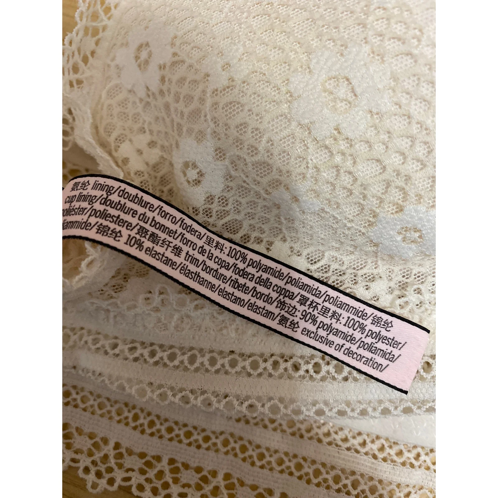 Victoria's Secret Women's Cream Floral Lace Racerback Wireless Bralette Bra S - Image 6