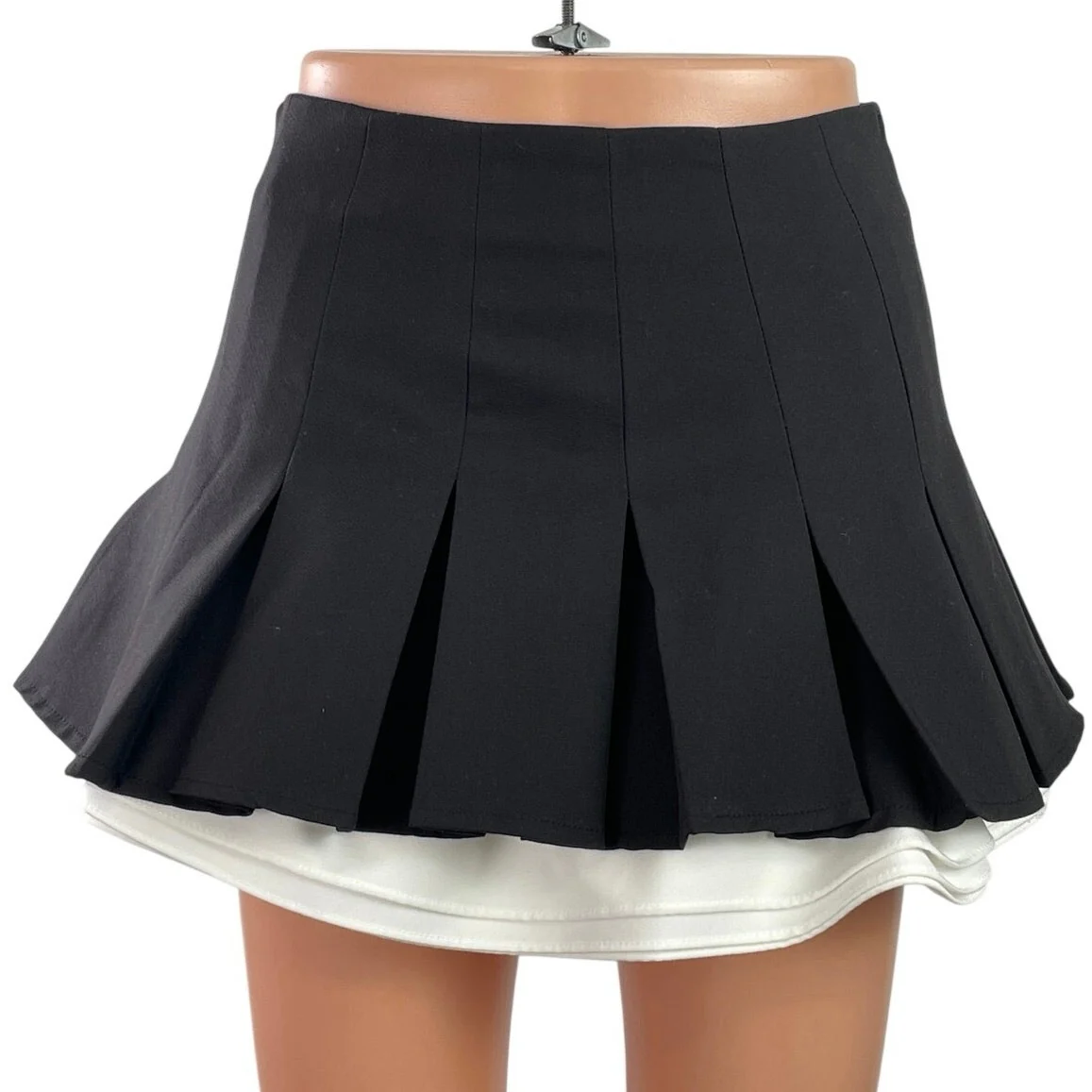 WGWE Black High Waisted Pleated Flare Built-in Short Mini Skirt Skort Size S