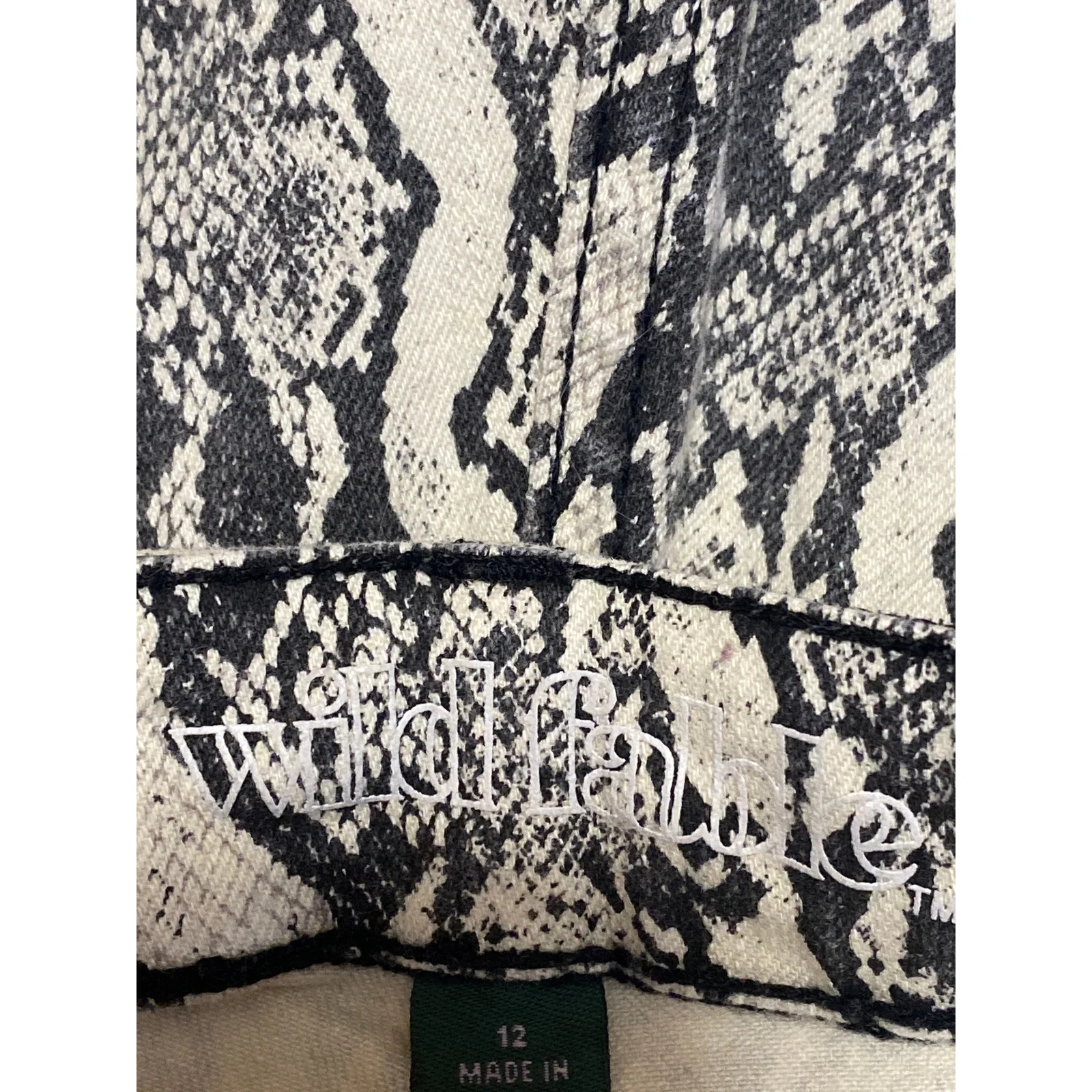 Wild Fable Women's Gray Snakeskin High Rise Skinny Jeggings Trousers Pants Sz 12 - Image 5
