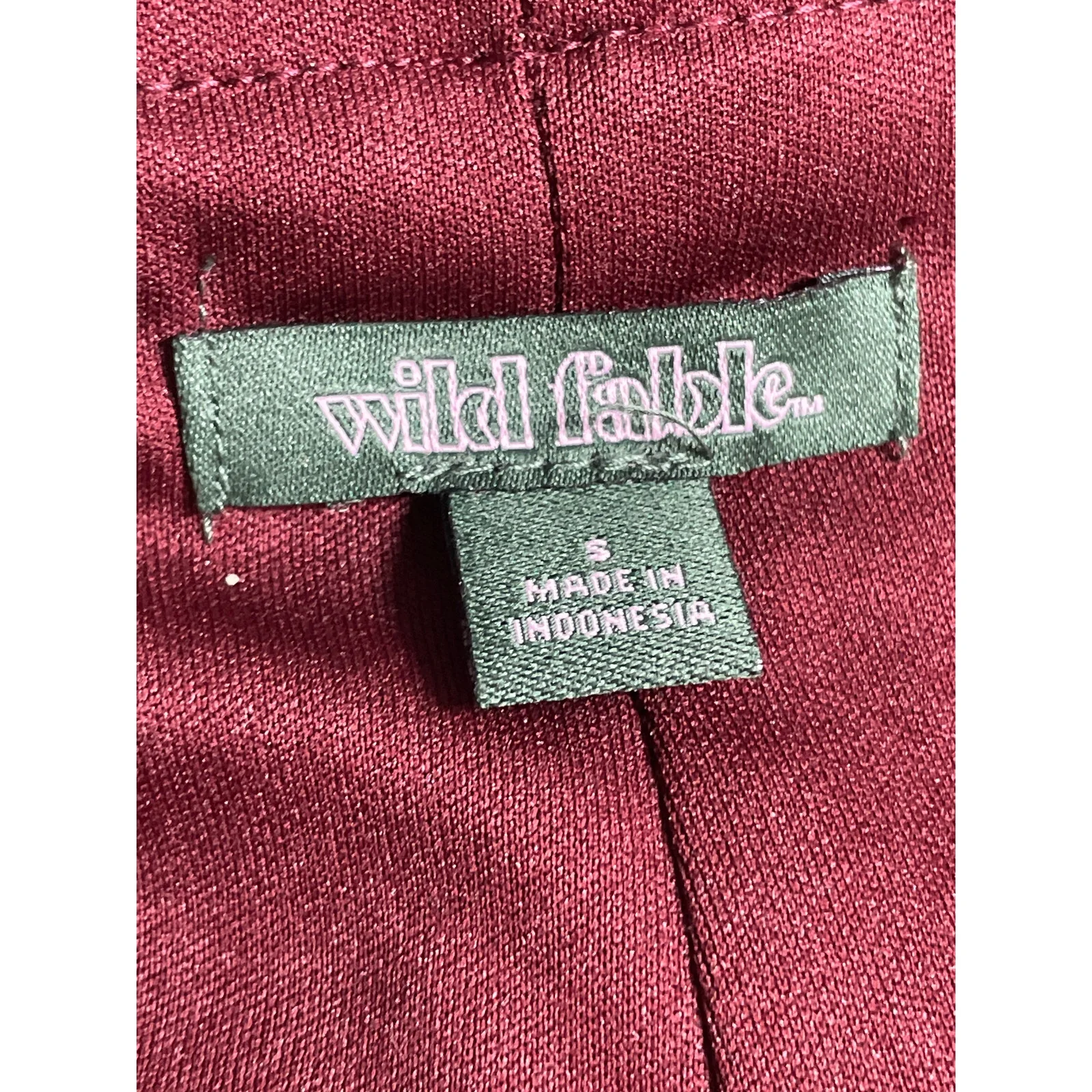Wild Fable Women's Red Velvet Sequin High Rise Micro Sexy Party Bodycon Shorts S - Image 5