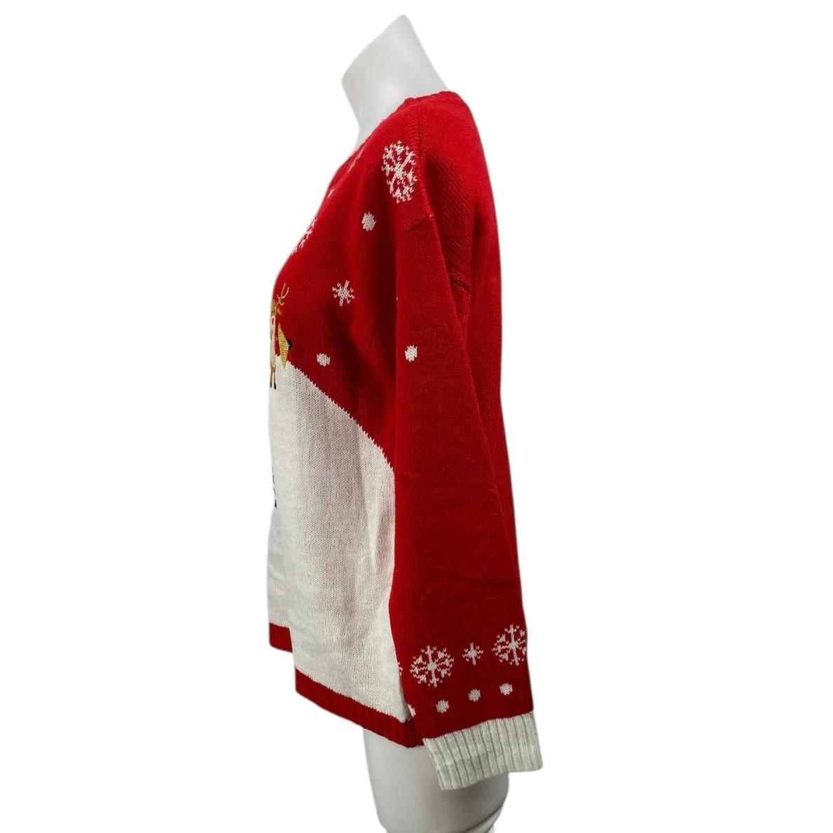 Women's Red Santa Claus Reindeer Fair Isle Embroidered Long Sleeve Sweater Sz M - Image 3