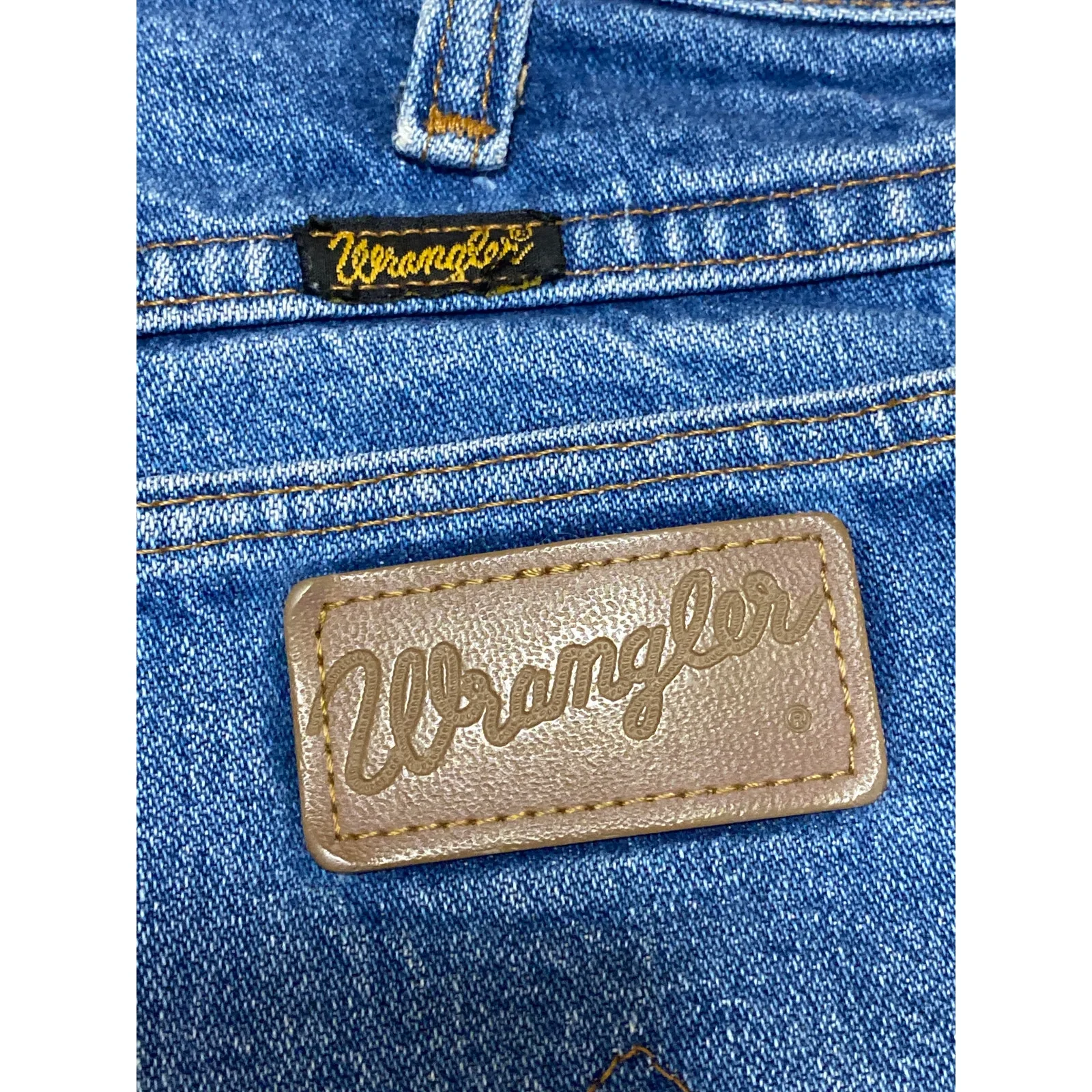 Wrangler Daisy Dukes Womens Blue Raw Frayed Hem High Rise Cutoff Denim Shorts 31 - Image 6