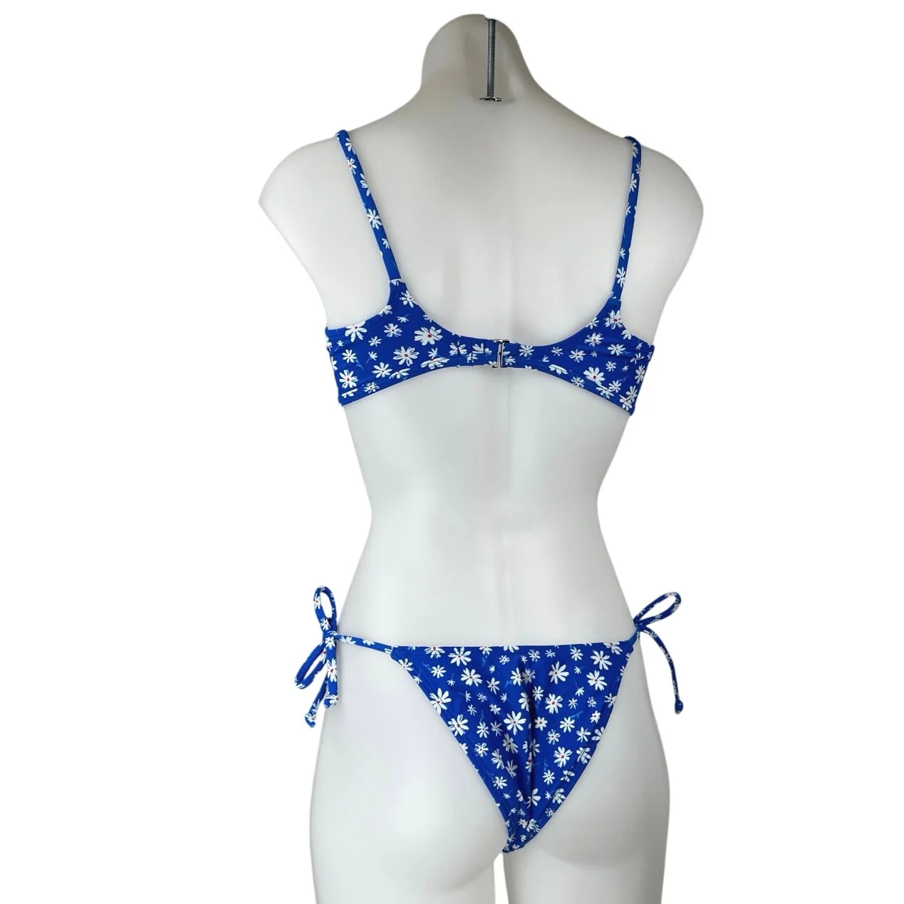 Xhilaration Blue Floral Two Piece Swim Beach Bikini Swimwear Swimsuit Set M/XS - Image 2