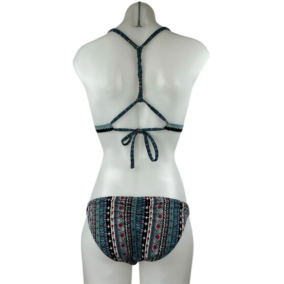 Xhilaration Women's Green Floral Halter Two Piece Beach Bikini Swimwear Size S - Image 2