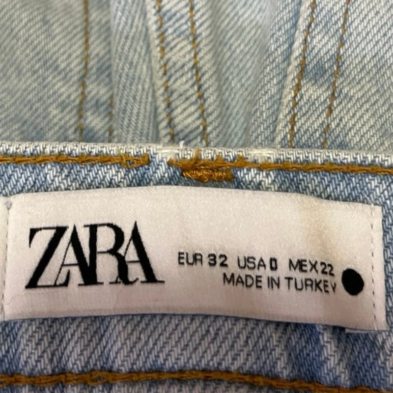 Zara 90's Bermuda Blue Light Wash High Waist Raw Frayed Hem Denim Jeans Shorts 0 - Image 4
