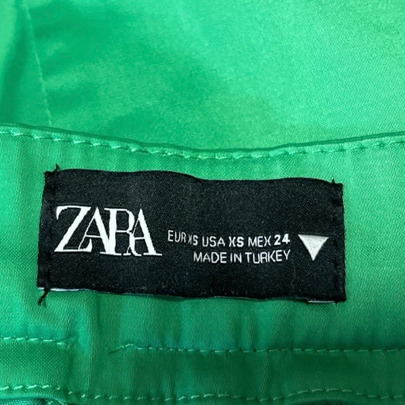 Zara Green Silky Satin Pleated High Waisted Wide Leg Casual Mini Shorts Size XS - Image 4