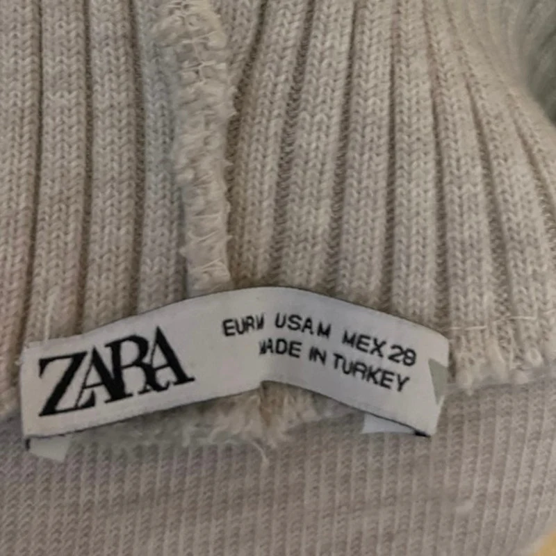 Zara Light Gray Sleeveless Turtleneck Foldover Knit Tank Sweater Vest Top Size M - Image 3