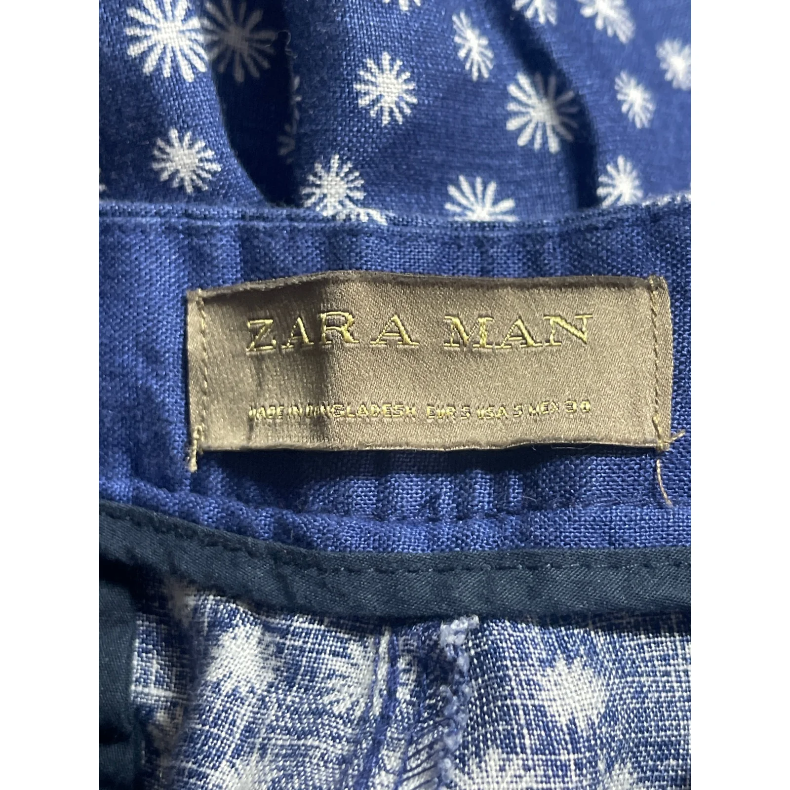 Zara Men's Blue Floral Mid Rise Slim Fit Straight Leg Bermuda Denim Shorts Sz S - Image 5