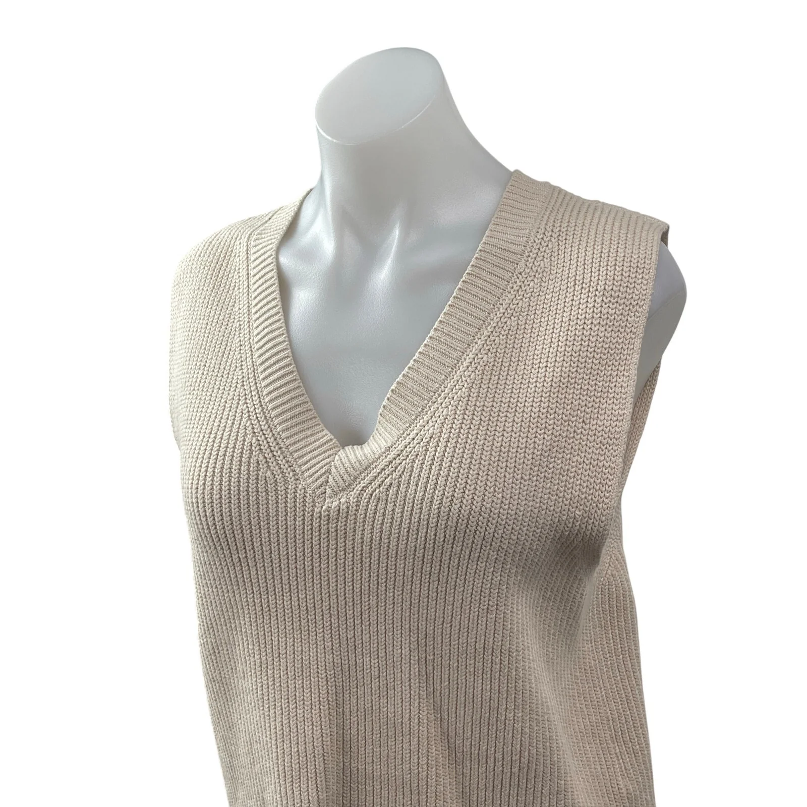 Zara Women's Beige Ribbed Knit V Neck Sleeveless Vest Sweater Tank Top Size L - Image 2