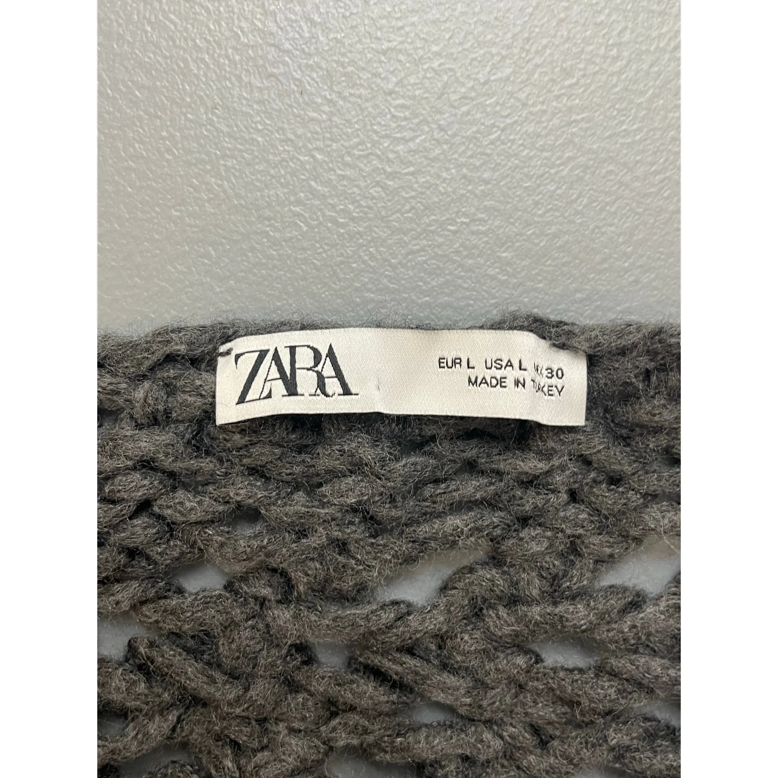 Zara Women's Black Crochet Knit Long Sleeve Sheer Beach Swim Cover Up Top Size L - Image 4