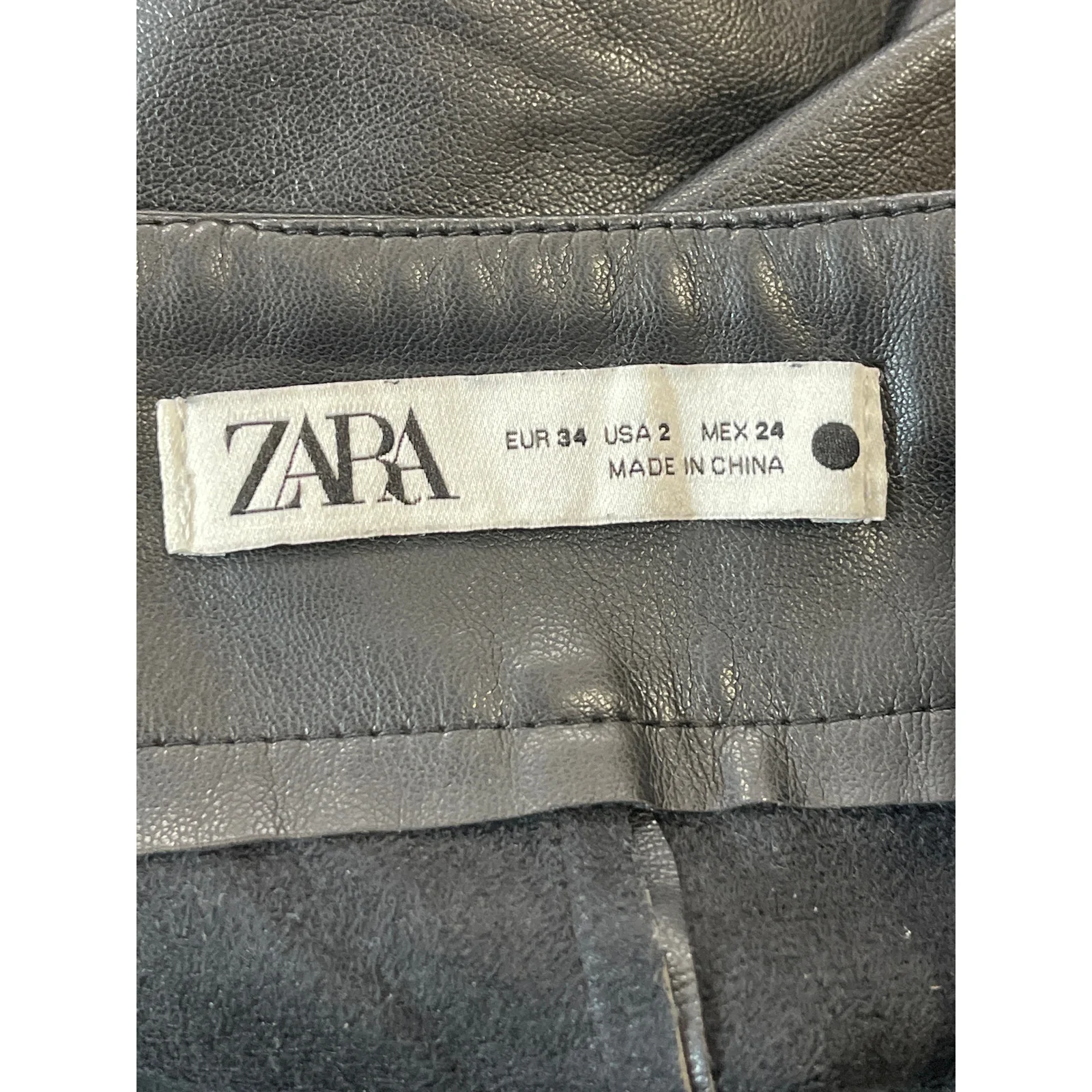Zara Women's Black Faux Vegan Leather Mid Rise Slim Skinny Moto Trousers Pants 2 - Image 3
