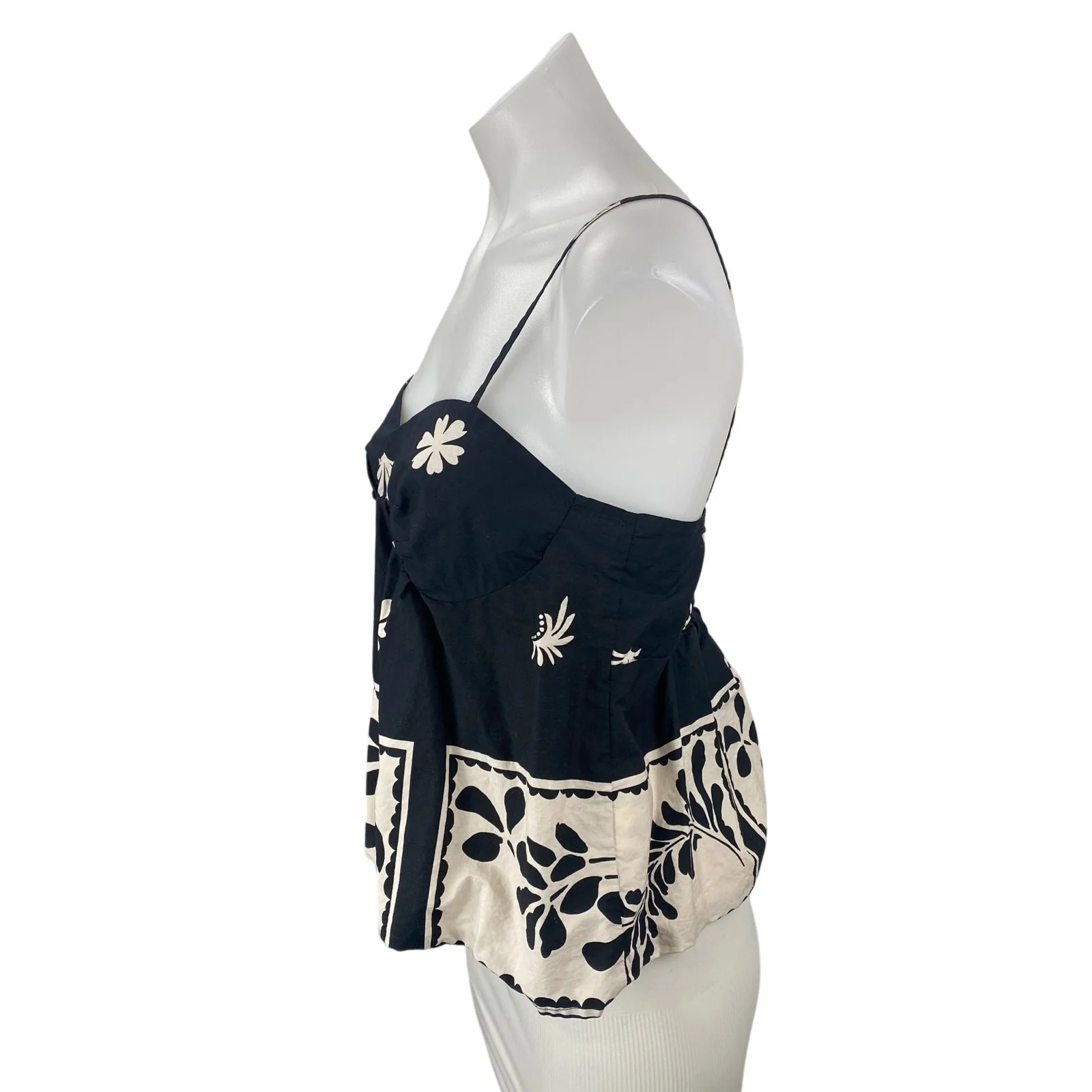 Zara Women's Black Floral Smocked Sleeveless Flare Peplum Camisole Tank Top Sz M - Image 2