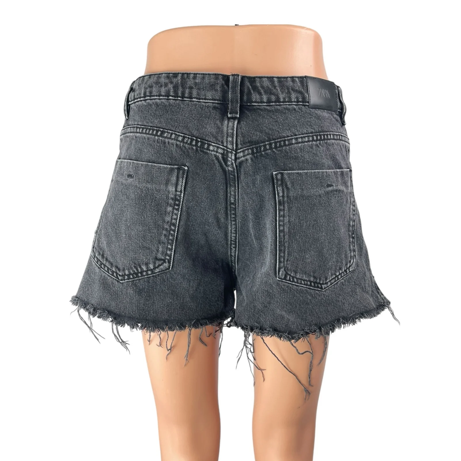 Zara Women's Black High Waisted Frayed Raw Hem Cut Off Denim Jeans Shorts Size 8 - Image 2