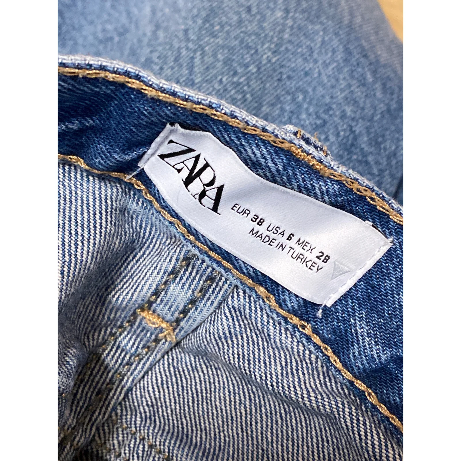Zara Women's Blue High Rise Raw Frayed Hem Baggy Wide Leg Denim Jeans Pants Sz 6 - Image 3