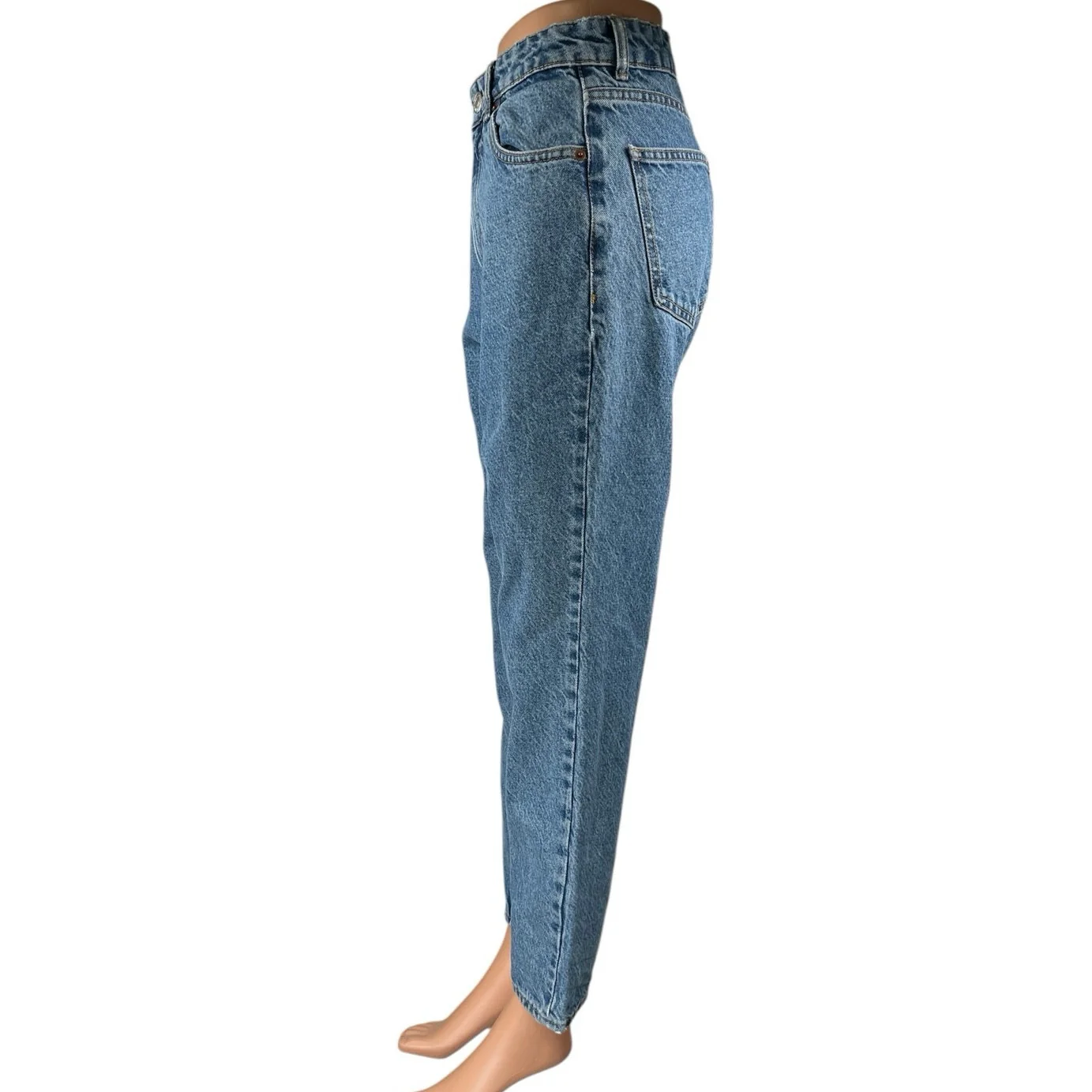 Zara Women's Blue High Waisted Relaxed Straight Cropped Denim Jeans Size 6 - Image 2