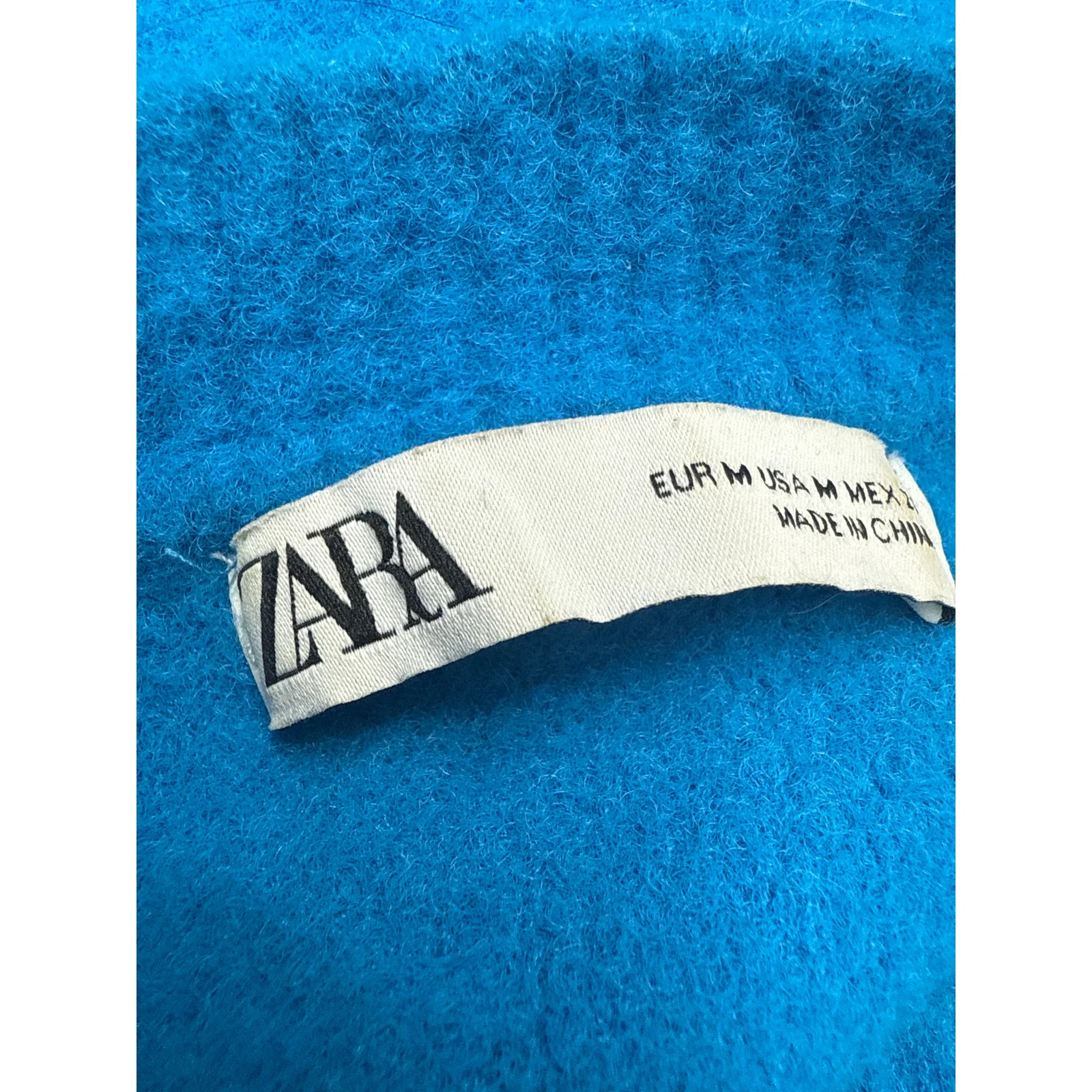 Zara Women's Blue Long Sleeve Knit Fleece Cropped Sweatshirt Sweater Top Size M - Image 3