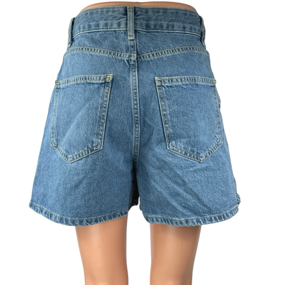 Zara Women's Blue Medium Wash Pleated High Waist Denim Jeans Bermuda Shorts Sz 2 - Image 3