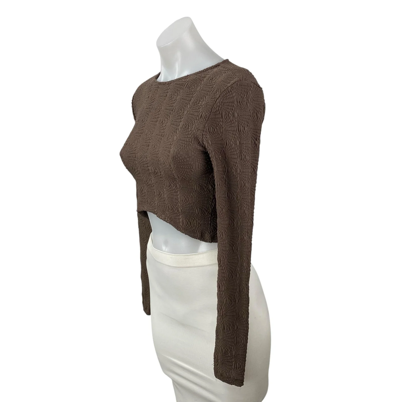 Zara Women's Brown Embossed Textured Long Sleeve Knit Round Neck Crop Top Size M - Image 3