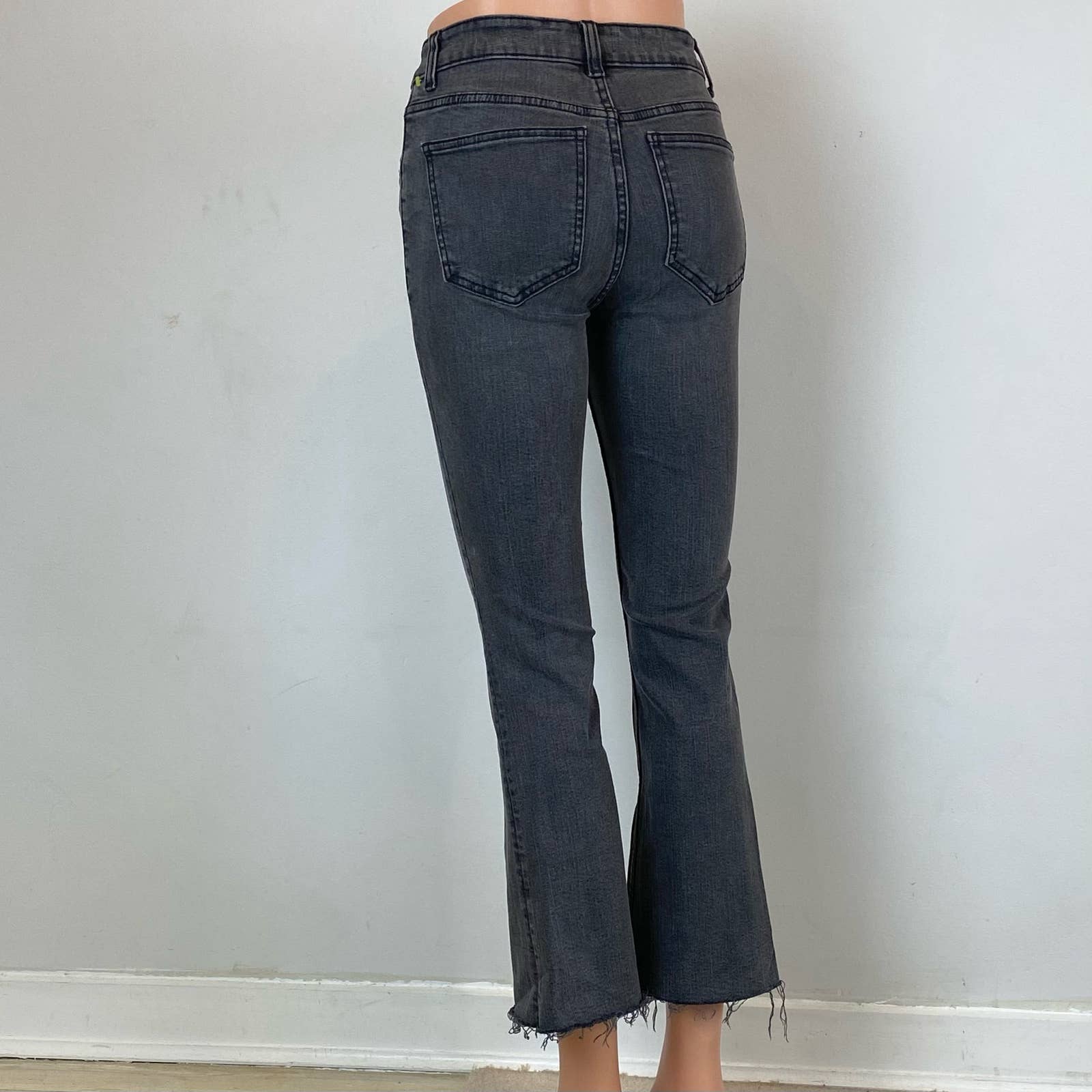 Zara Womens Denim Jeans - High Rise Slim Straight Flare Bottoms - Stretch - Gray Wash- Raw Hem - Size 2 - Image 3