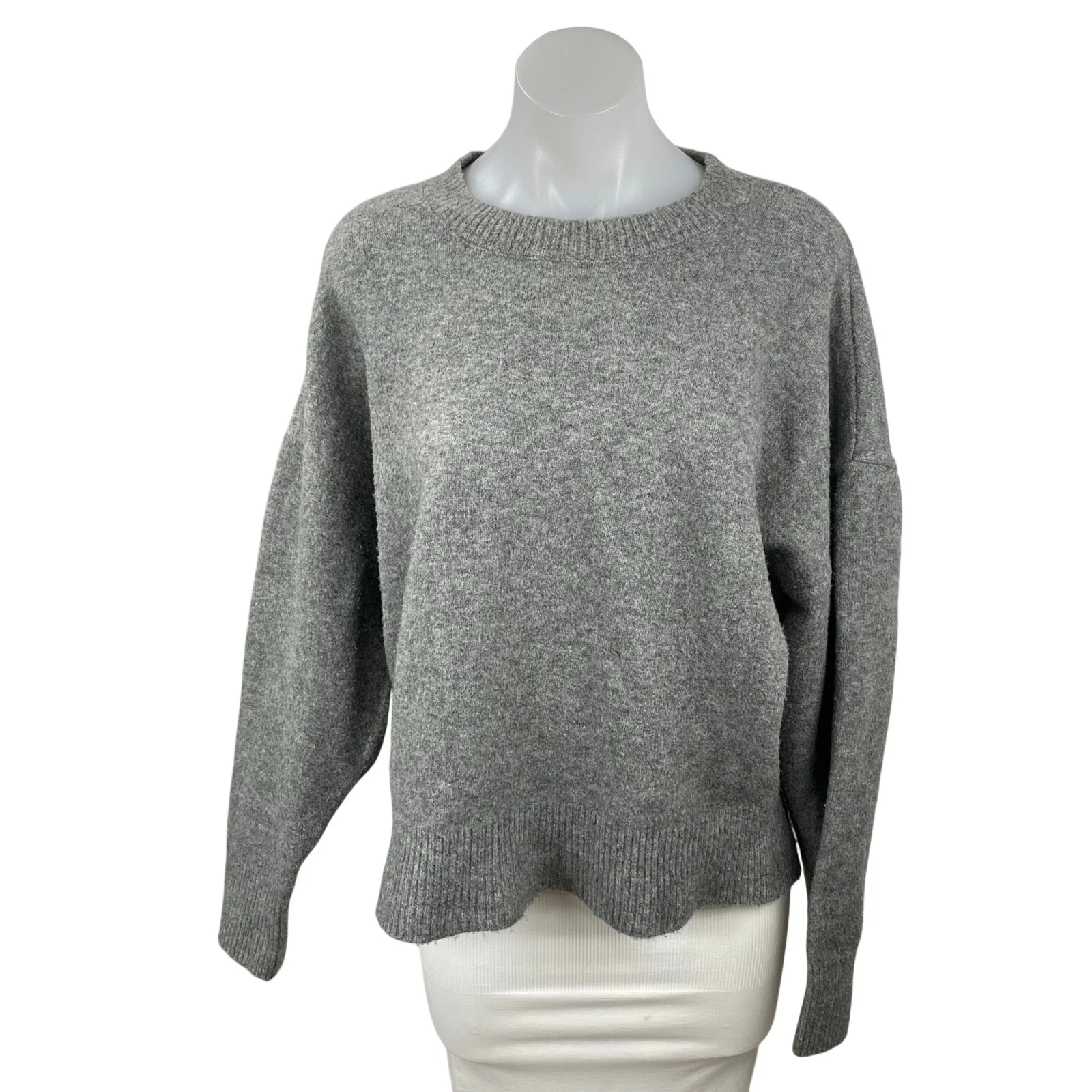 Zara Women's Gray Knit Crew Neck Long Sleeve Sweatshirt Sweater Top Size M