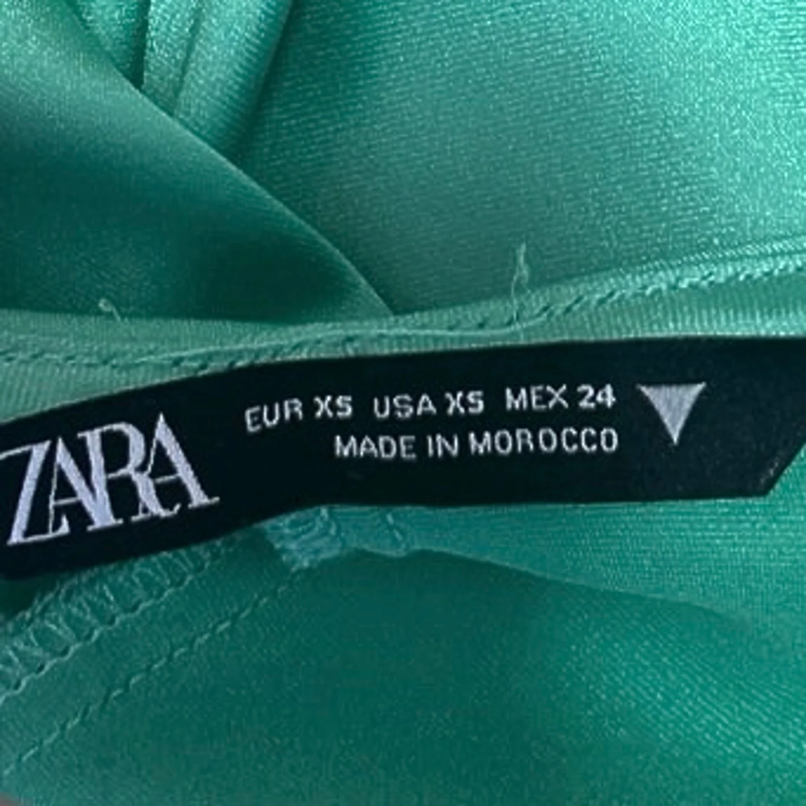 Zara Women's Green Silk Satin Sleeveless Cami Camisole Midi Slip Tank Dress XS - Image 4