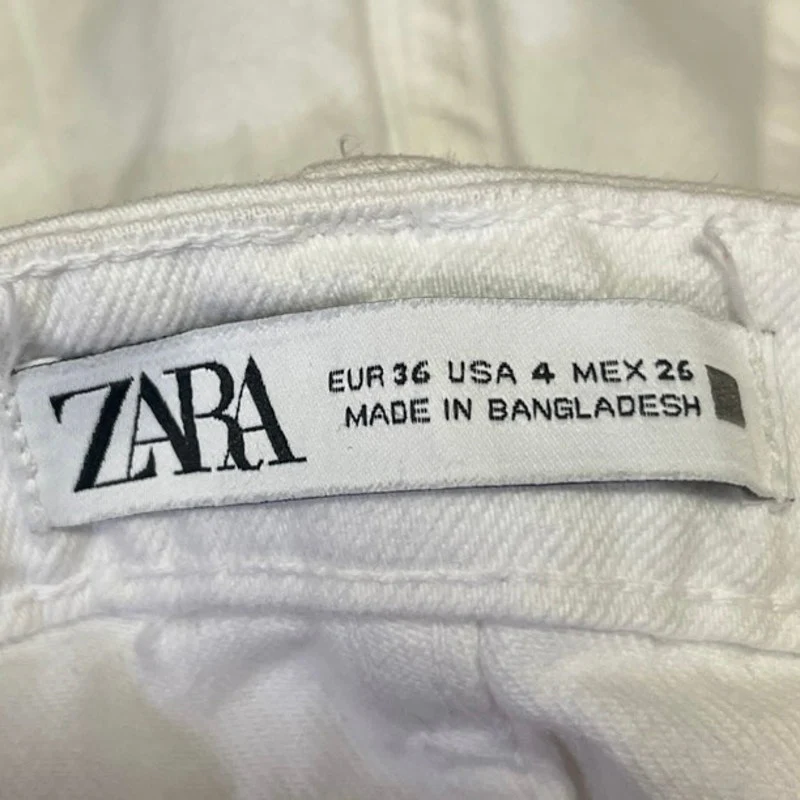 Zara Women's White High Waisted Cut Off Frayed Raw Hem Denim Jean Shorts Size 4 - Image 4
