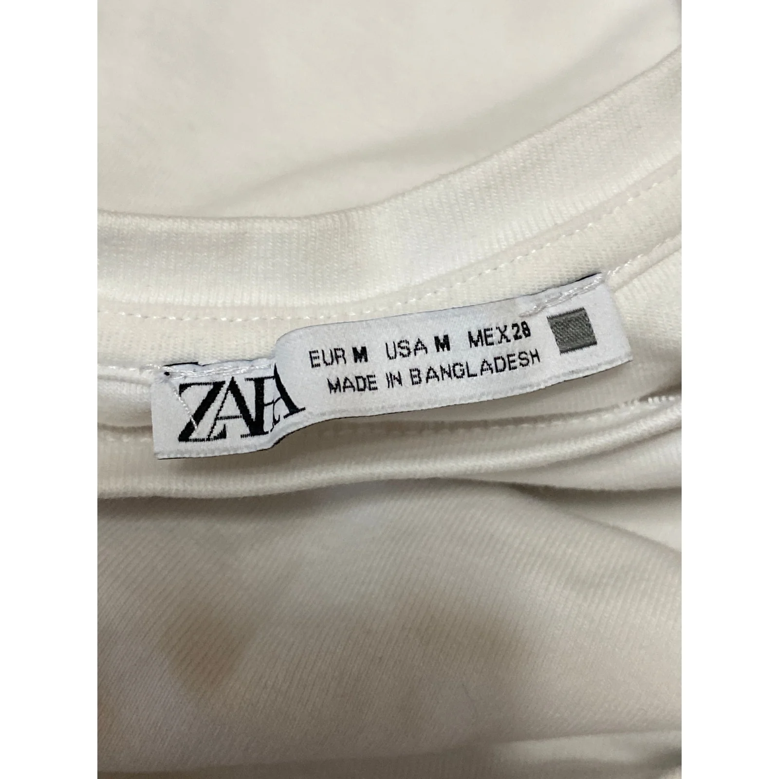 Zara Women's White Ruched Crew Neck Sleeveless Minimalist Casual Crop Tank Top M - Image 5