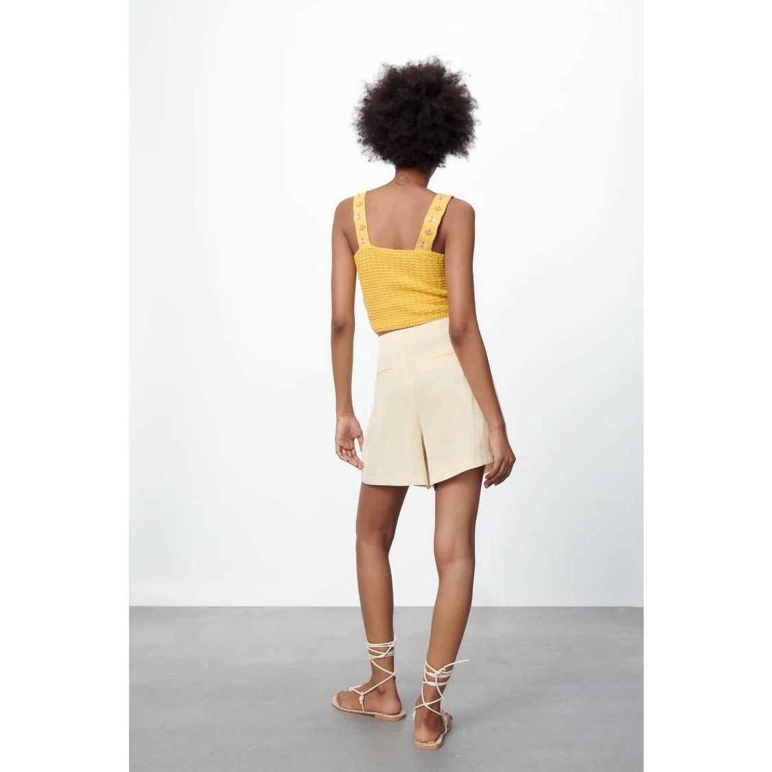 Zara Yellow Floral Embroidered Crochet Knit Wide Strap Sleeveless Crop Top Sz S - Image 9